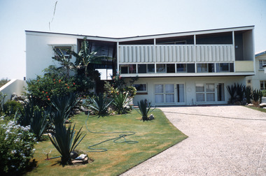 Slide, Robin Boyd