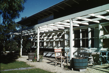 Slide, Robin Boyd