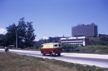 Slide, Robin Boyd, 1970