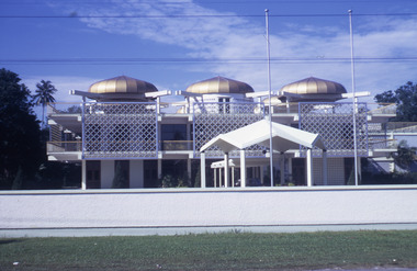 Slide, Robin Boyd, 1970