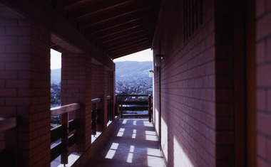 Slide, Robin Boyd, 1969