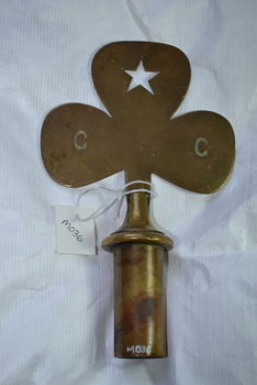 Clover shaped brass finial for flagpole