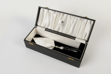 Ceremonial object - Commemorative trowel