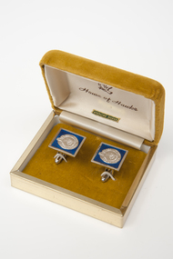 Cuff links