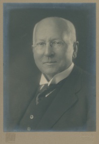 Photograph, Pre-1935