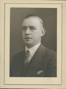 Photograph, 1938
