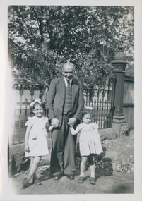 Photograph, Rev. Duncan E. Reeves