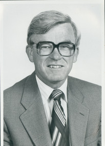 Photograph, Profit and the Christian: John Ralph interview, 1984