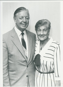 Photograph, World Methodist Peace Award - Rev. Sir Alan Walker & Lady Winifred Walker, 1986