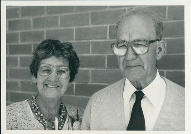 Photograph, Reverend Alexander Palmer and Edna Palmer celebrate their golden wedding anniversary, 1986