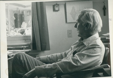 Photograph, Reverend Professor Davis McCaughey, 1986