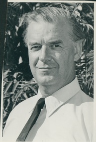 B&W photo upper body, Undated, c. third quarter of 20th century
