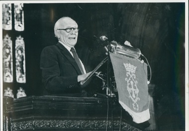 BW photo (glossy), 1976