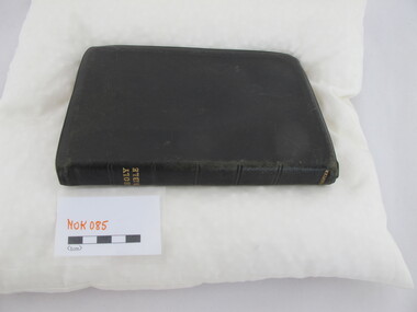 Bible, Holy Bible containing the Old and New Testaments: appointed to be read in churches