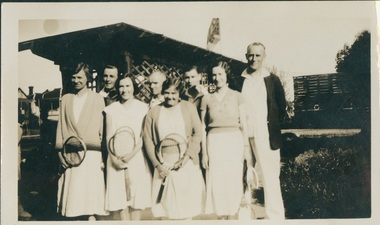 Photograph, Undated c.1930s