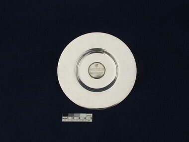 Communion paten, Gaunt