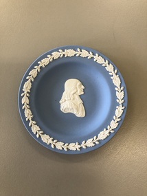 Decorative object - Commemorative dish, Wedgewood, c1980