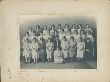 Photograph, Richards & Co. Ballarat, St. Cuthbert's Presbyterian Bible Class Ballarat, c.1930