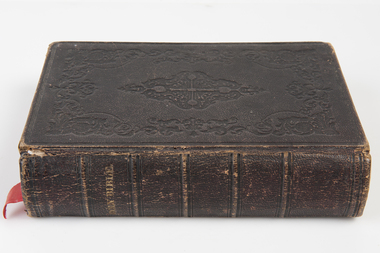 Book - Bible, British and Foreign Bible Society, The Holy Bible, 1846