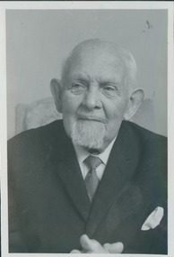 Photograph - Captain (retired) Leonard Jones