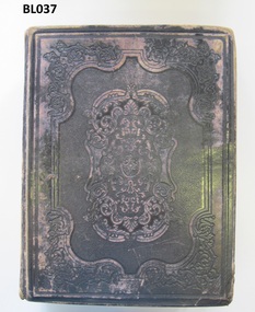 Book - Bible, British and Foreign Bible Society, Holy Bible containing the Old and New Testaments, 1754