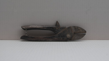 Tool - Metal secateurs, Secateurs circa early 1930's, c. 1930
