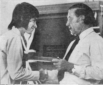 Newspaper - Newspaper Cutting, The Weekly Times, Graduations at Dookie and Burnley Colleges, 1973