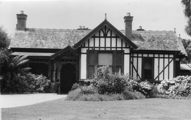 Photograph - Black and white print, Principal's Residence, 1926-1941