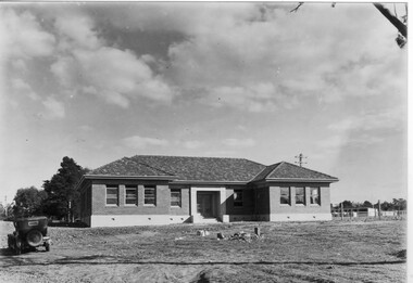 Photograph - Black and white print, Plant Research Institute/ Laboratory, 1928