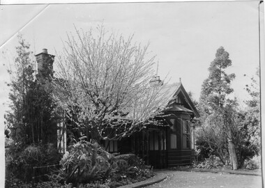 Photograph - Black and white print, Principal's Residence, Unknown