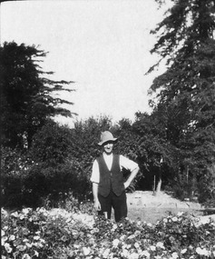 Photograph - Black and white print, E. Chalmers, Mr. F. Weavers "Frank", 1926