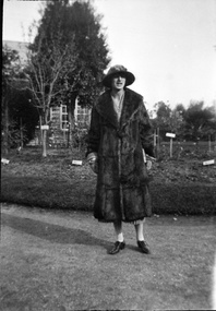 Negative - Black and white negative, A Distinguished Guest?, 1922-1923