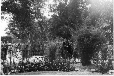 Photograph - Black and white print, The Argus, Snap at the Burnley Gardens During R.H.S. Meeting, 1930