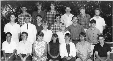 Photograph - Black and white print, Information Branch Victorian Department of Agriculture, Student Year Group, 1966-1969