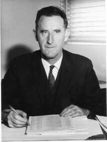 Photograph - Black and white print and negative, Information Branch Victorian Department of Agriculture, Eric Littlejohn, 1967-1977