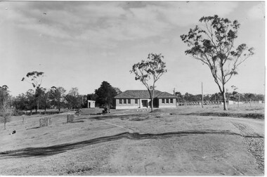 Photograph - Black and white prints, Information Branch Victorian Department of Agriculture, Plant Research Laboratory, 1928