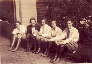 Photograph - Sepia print, Carine Williams (nee Wettenhall), Carine Wettenhall, Pat McVickar and Others, 1929