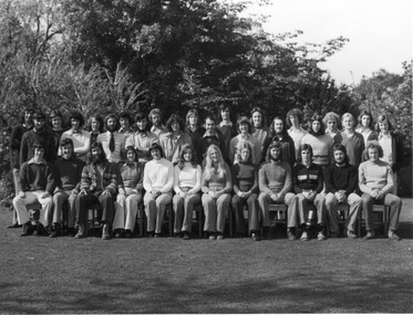 Photograph - Black and white print, Information Branch Victorian Department of Agriculture, Group of Diploma II Students 1974, 1974