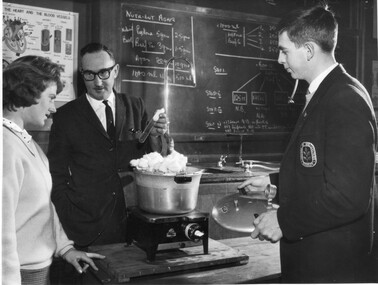 Photograph - Black and white print, Publicity Branch Victorian Department of Agriculture, Laboratory Class, c. 1962