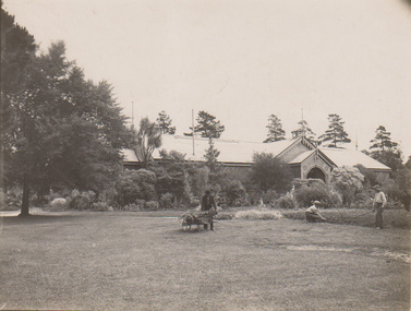 Photograph - Black and white print, Information Branch Victorian Department of Agriculture, Pavilion, c. 1900