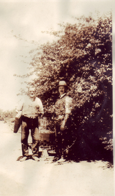 Album - Black and white and sepia prints, Mrs Dorothy Jessep, Mrs. Jessep's Photograph Album, 1923 - 1941