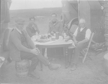 Photograph - Black and white print, Unidentified, Unknown