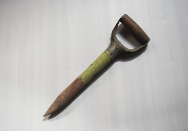 Tool - Garden tool, Dibber