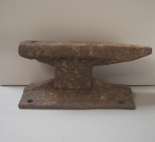 Tool - Metalworking, Anvil
