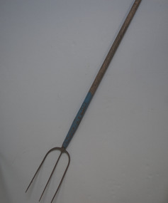 Tool - Garden tool, Pitchfork