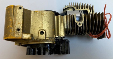 Machine - Cutaway Model, Cutaway 2-stroke Motor