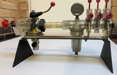 Equipment - Machine Model, Hardi, Flow Controller and Distributor System