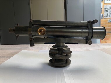Instrument - Optical Dumpy Level, Troughton & Simms, Dumpy Level, Pre 1915