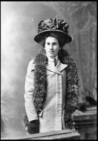 Black and white photograph, Simon Reeves, Emily Gibson, C. 1904-1909