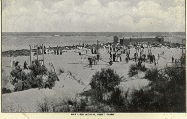 Photograph, South Beach showing bathing boxes and playground, c.1918